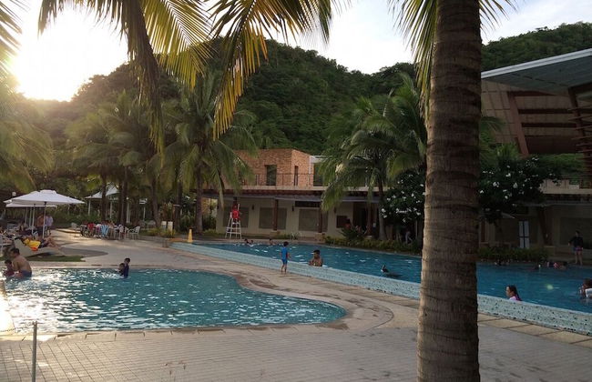 Beach Condos Pico de Loro Hamilo Coast - Foto 78