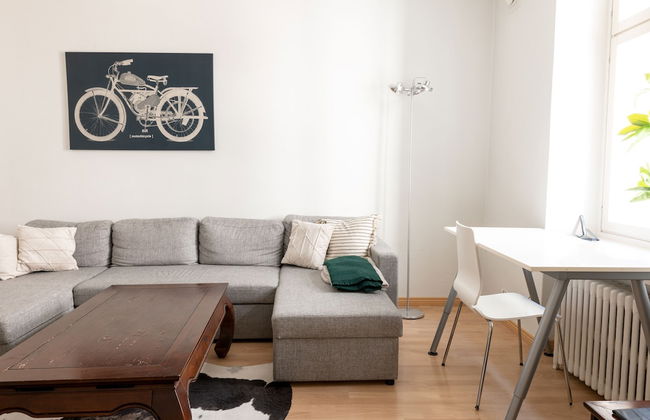 2ndhomes Bright 2BR Apartment - Foto 1