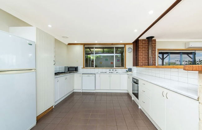 Jarrah Glen Cabins - Photo 11