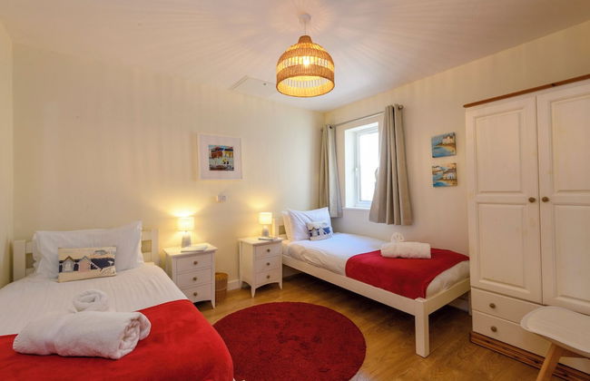 The Beach House & Porth Sands Apartments - Foto 19