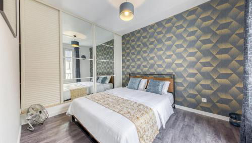 Modern House 7min to Paris Professionals and Family - Foto 5, wardrobe