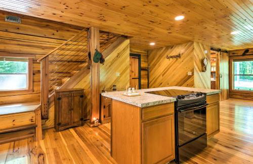 Lyndhurst Cabin on Farm with Pond and Stocked Stream! - Foto 7