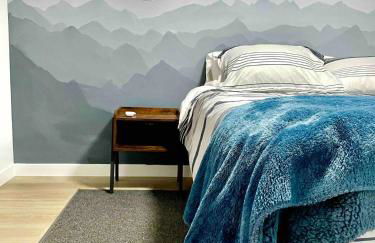 Updated Mountain Cabin Retreat with 180 views off Deck and Balcony - Foto 24