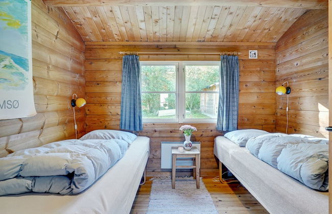 "Thrine" - 100m to the fjord - Foto 13