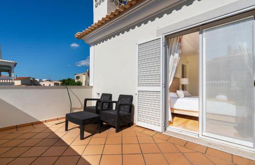 Captivating Villa 600M to Vau Beach - Foto 5