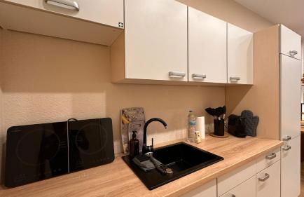 Bellahomes, Aircondition, private Parking, Netflix, Airport 30 Minuten - Foto 11