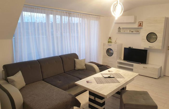 2-bed - Sleeps 4 - With Parking - Foto 10