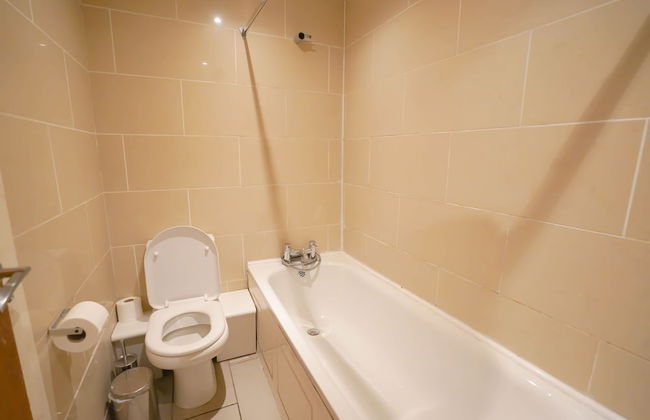 Lovely 2-bed Apartment in London - Foto 15