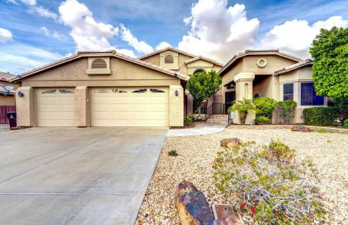 Pool and Hot Tub Home Near Peoria Sports Complex! - Foto 2