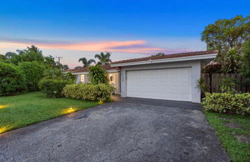 Charming Coral Ridge 2BR 2BA Near Beach plus Pool - Foto 60