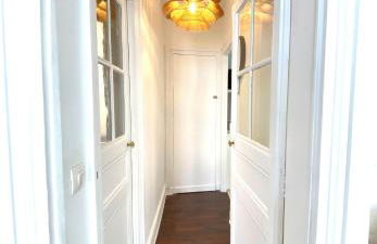 Elegant Montmartre Apartment Overlooking Paris Rooftops - Foto 14