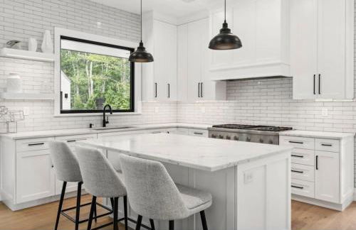 East Hamptons Modern 8 Bedroom New Construction - Foto 3