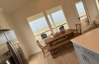 Beauty on the Beach Gulf Luxury w/ Gorgeous Views - Foto 7