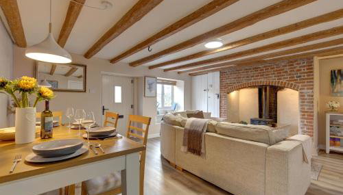 Fayette sleeps 4, 2 bedrooms, cute garden - Foto 3, pet friendly