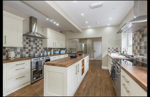 Stubbs House, Loddon, sleeps 20, 2 hot tubs - Foto 16