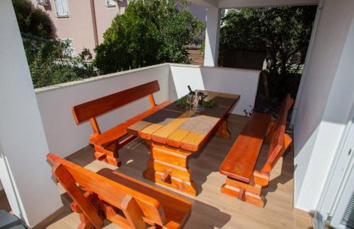 Apartments Yucca - Photo 9