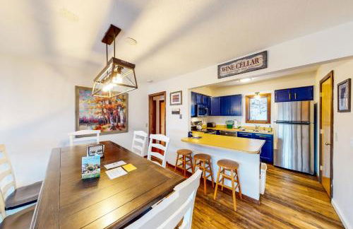 The Summit: 46 - Photo 7