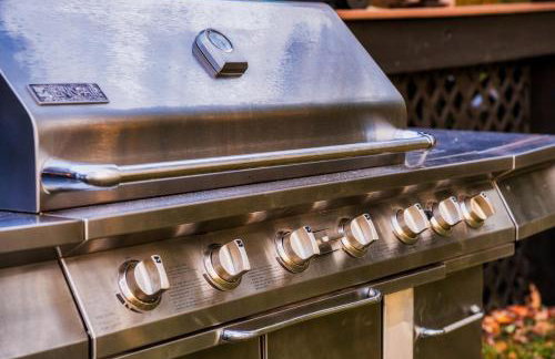 Keener Hollow Family Retreat Hot Tub Sauna Near Pigeon Forge - Photo 41