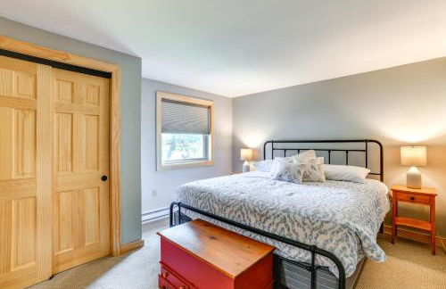 Skiers Paradise Townhome with Deck in Cortland! - Foto 12