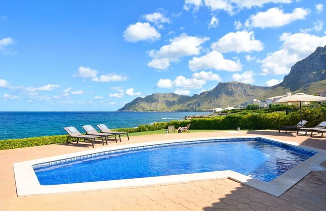 Luxurious Sea Front Villa in Mallorca - Photo 28