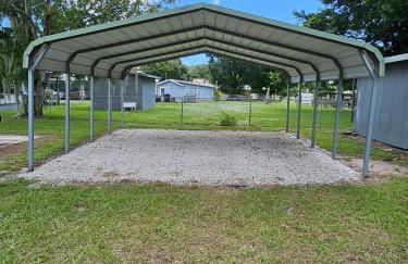 Fisherman's Hideaway! Home on canal in Okeechobee! - Foto 39