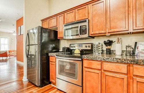 Near Starland & River St - Private Patio & BBQ - Parking - Foto 11