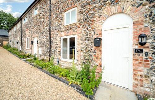 Stylish 2-Bed Home Near A11 - Foto 35