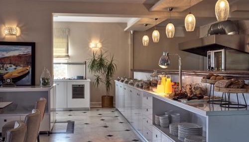 Windmill Hotel - Foto 2