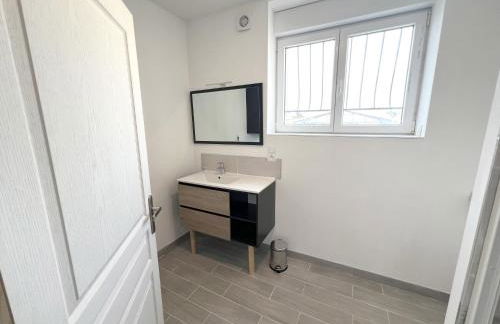 178B - Appartement T2 Tout Confort - Wifi Netflix - Foto 15