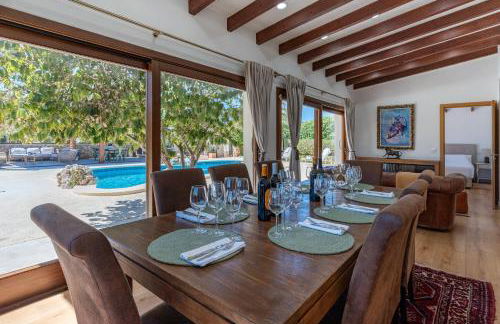 Villa con Piscina, BBQ y habitaciones ensuite by Can Panxo - Foto 23