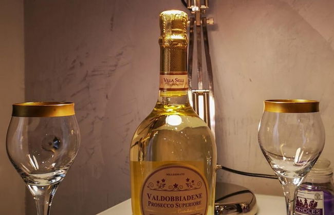 Moonlight Inn Guest House - Photo 35