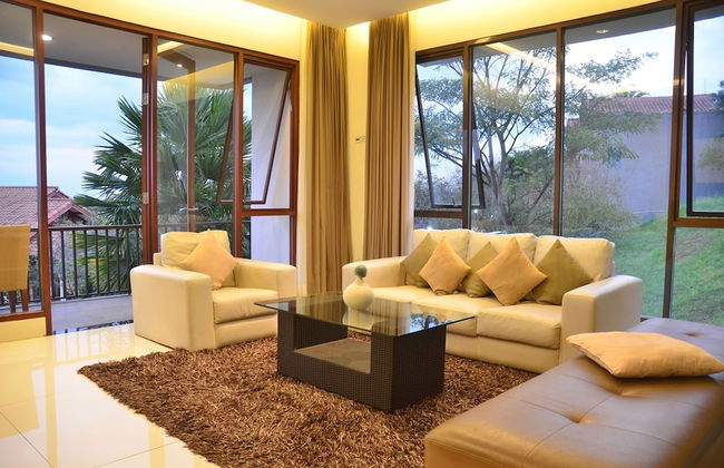 Ohara City View 5BR Villa Heated Pool and Billiard - Photo 12