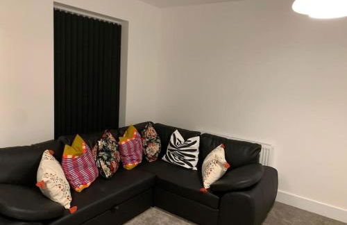 Spacious Entire 4 Bed House With 2 Free Parking Bays Early Check-in Late Check- Out Allowed - Foto 32