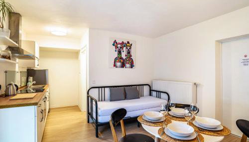 Aposto Apartments 1 - Photo 5