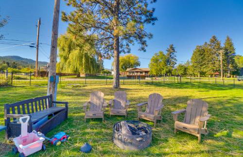 Lakeside Cabin with Beach about 14 Mi to Ski Area! - Foto 24