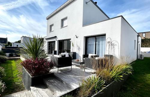 Villa TY MAÏ, Moderne, plages, parking, GR34, 2 à 6 personnes - Foto 1