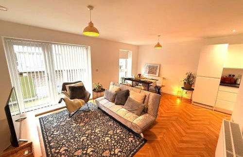 Issara Apartments 41 - Great location & Private Parking - Foto 26