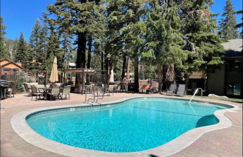 Seasons Four 121 - Foto 42