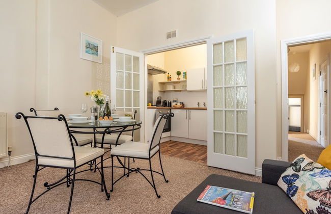 Ford Park Apartment - Photo 11