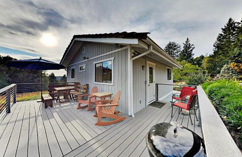 Mtn-View Retreat with Hot Tub and Deck in Sebastopol - Foto 2