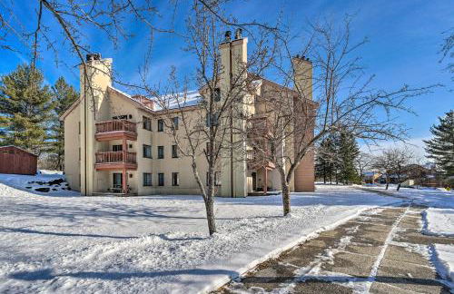 Steps to Ski Shuttle! Snow Mountain Village Condo - Foto 22