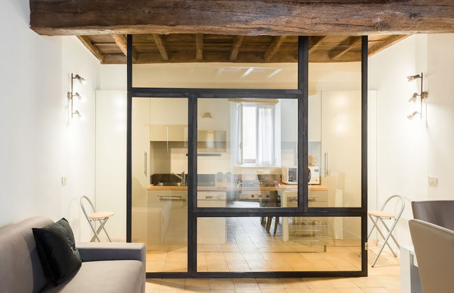 A World Aparts - Largo Argentina Apartments - Photo 31