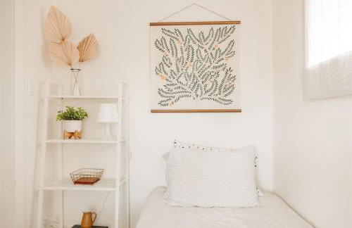 Walk to Beach - Beach Gear - Easy Parking - Foto 44