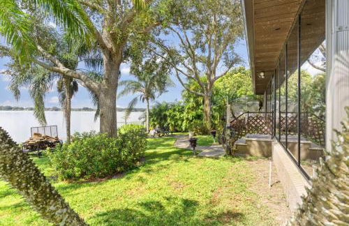 Charming Lakefront Home Hot Tub - Foto 27