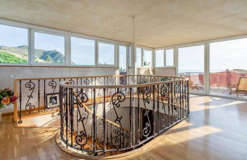 Villa Leandro, First Line Villa with amazing sea views and private access to the sea! - Photo 44