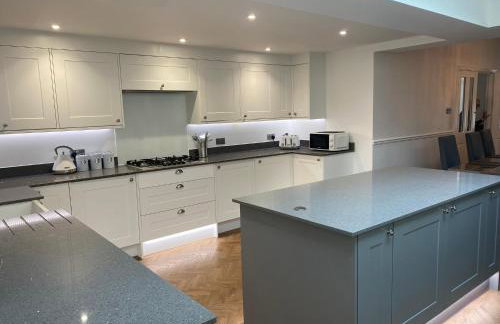 Seafront folkestone Sandgate channel tunnel - 5 star property Sleeps 16 - Foto 7