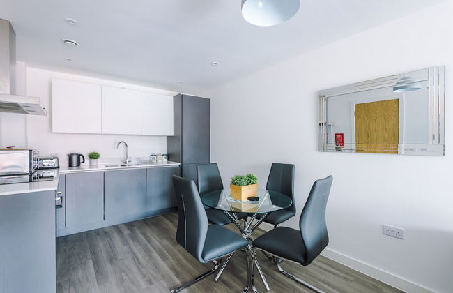 Hilltop Serviced Apartments - Northern Quarter - Photo 27