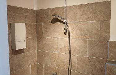 City Apartments - Photo 7