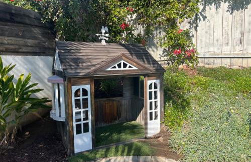 4Bd, putt putt, turf, grill, fire pit & more! - Photo 29