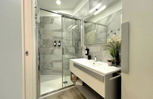 Modern Apartments MM3 AfforiFN only 15 min from Duomo - Foto 48